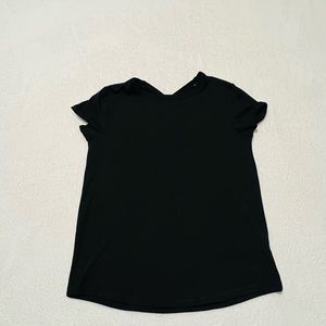 All in motion T-shirt size M